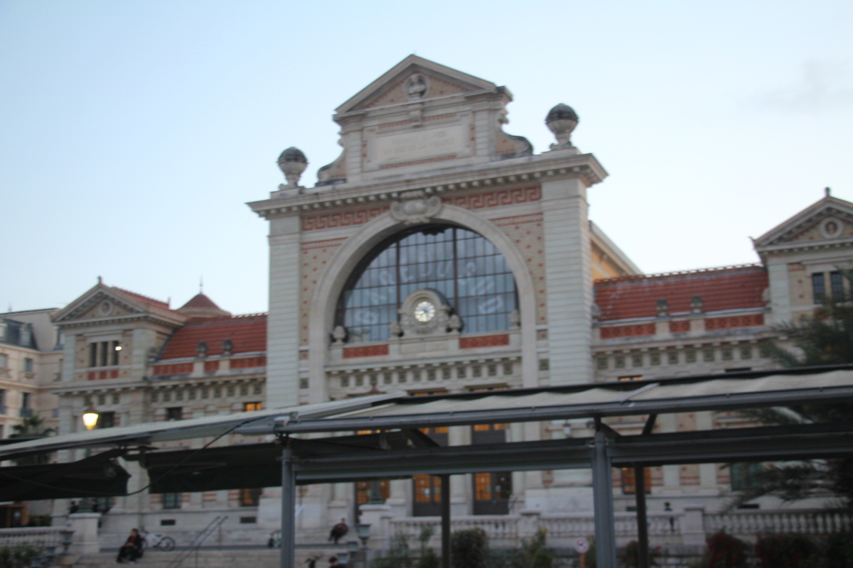 La gare du sud de Niza, futuro teatro para la ciudad francesa
