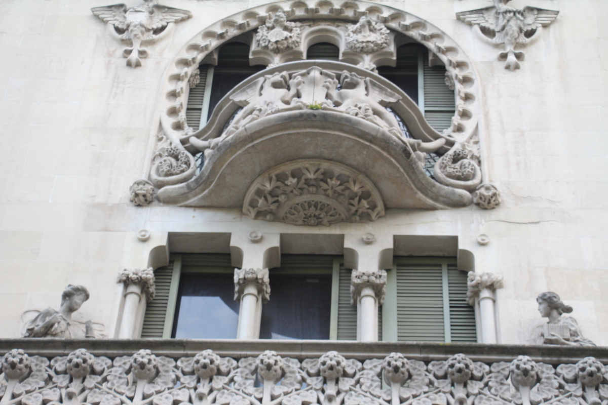 Detall de la casa Lleó Morera, de Domènech i Montaner gaudi