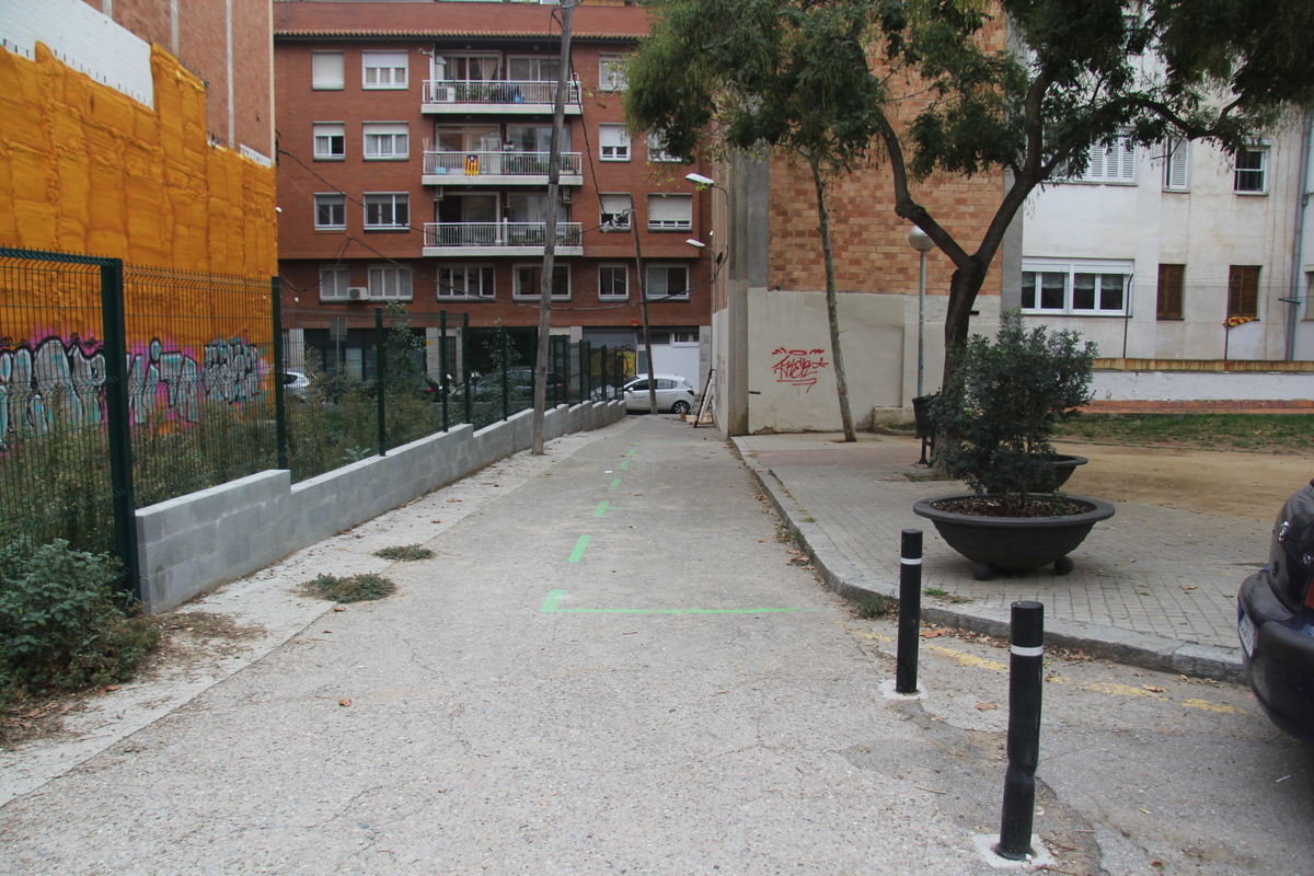 Uno de los senderos del torrent de Lligalbé hacia 2021